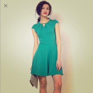 Dorothy Perkins Green Skater Dress